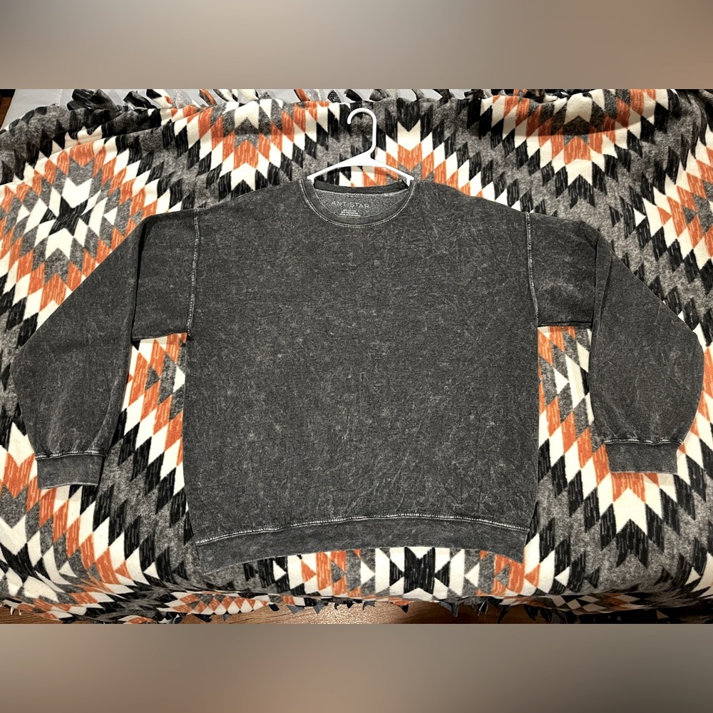 Gray crew neck